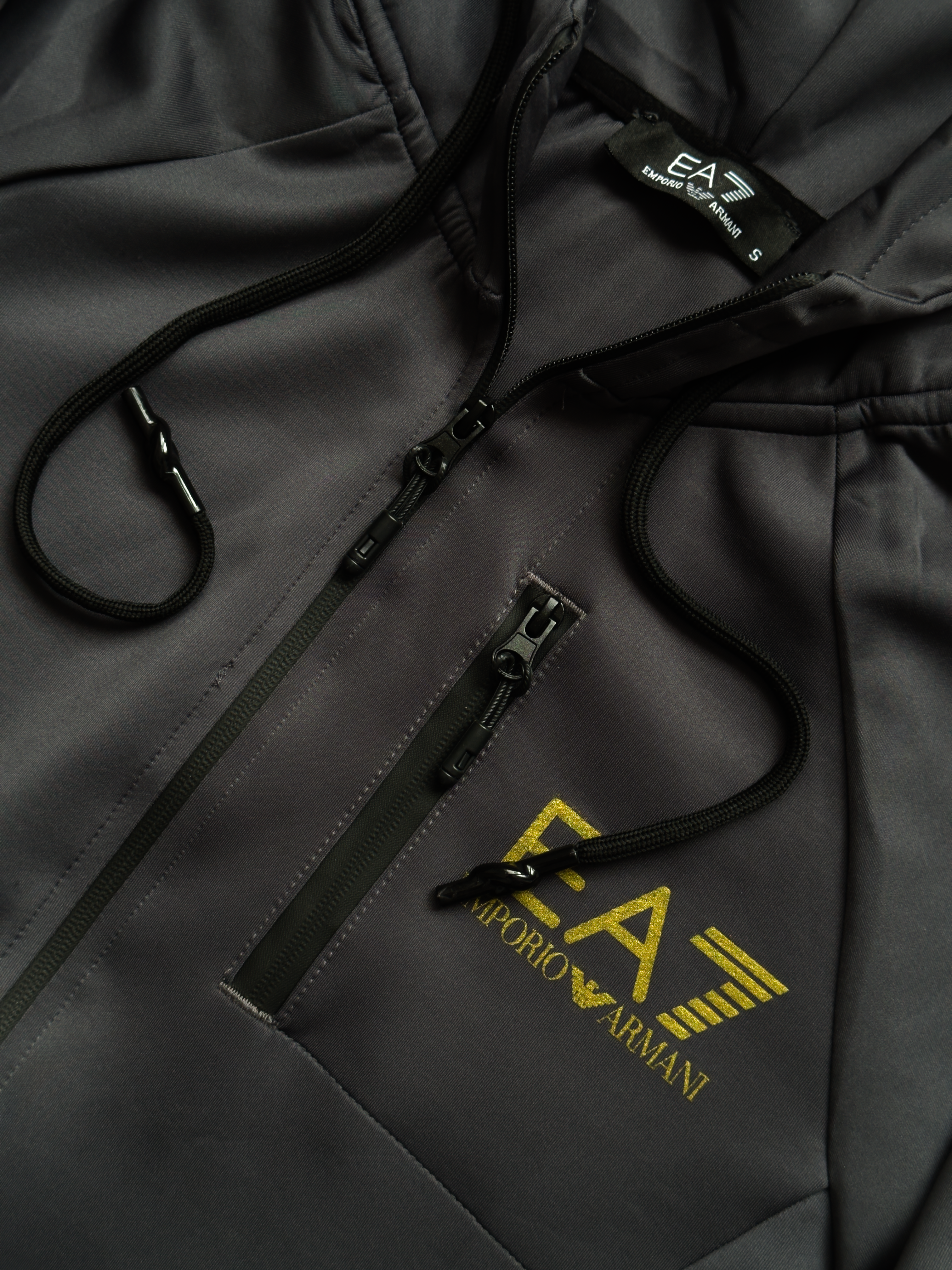 Emporio Armani Zipper